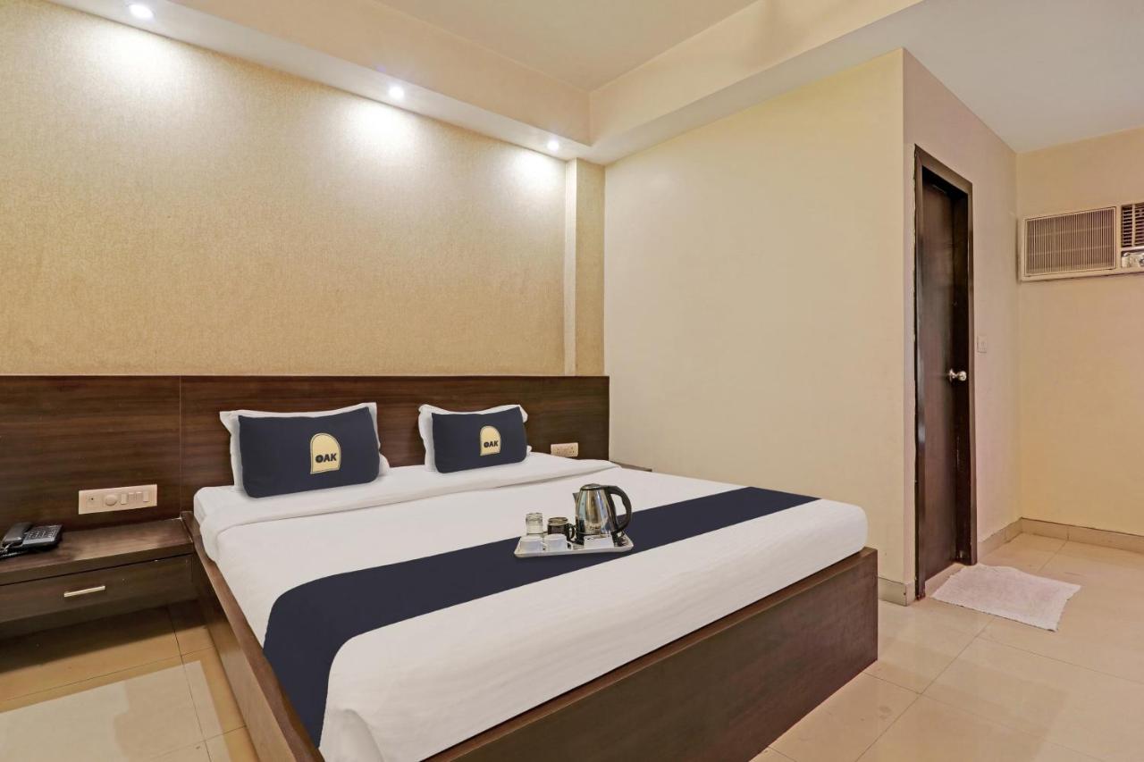 Townhouse Oak Hotel Shelter Lucknow Esterno foto